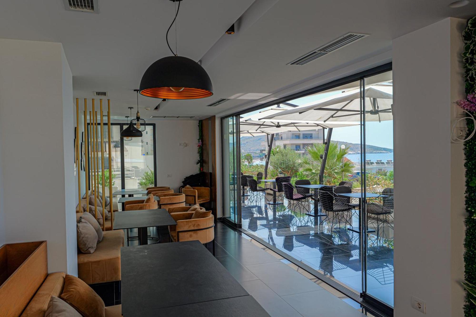 Dorchester Hotel Saranda Zewnętrze zdjęcie