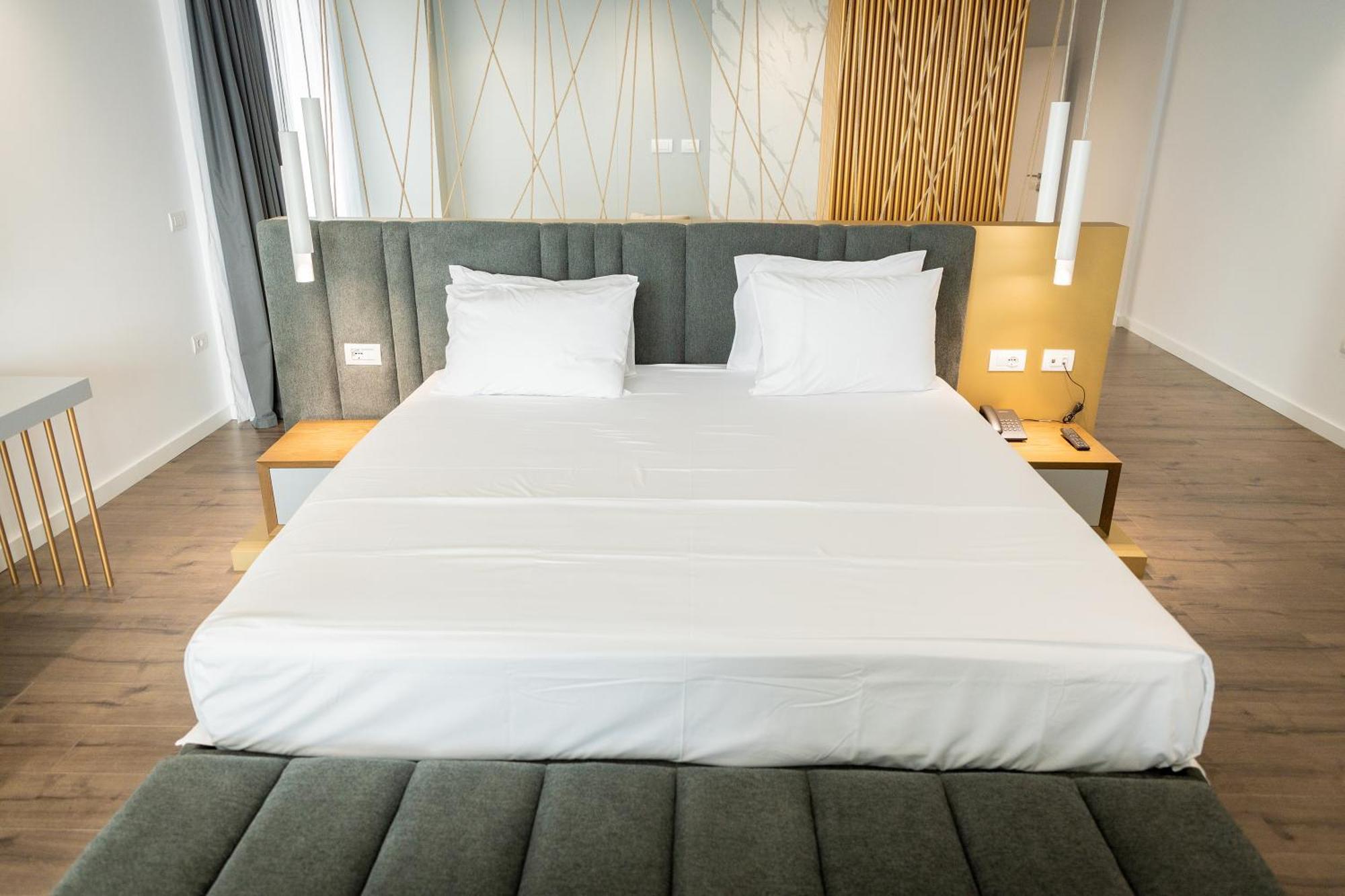 Dorchester Hotel Saranda Zewnętrze zdjęcie